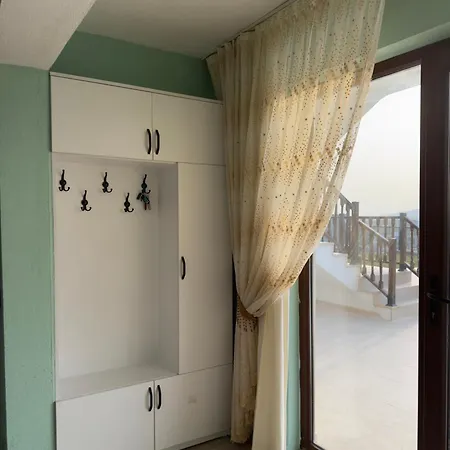 Holiday home Yavuz *